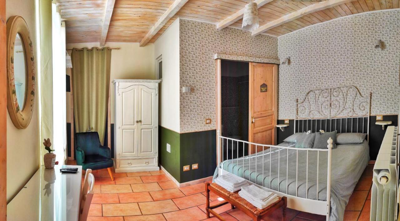 Rocca Dell'Innominato Lecco Bagian luar foto
